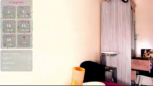 Rossedewitt  online show from March 2026 07:09:01 PM