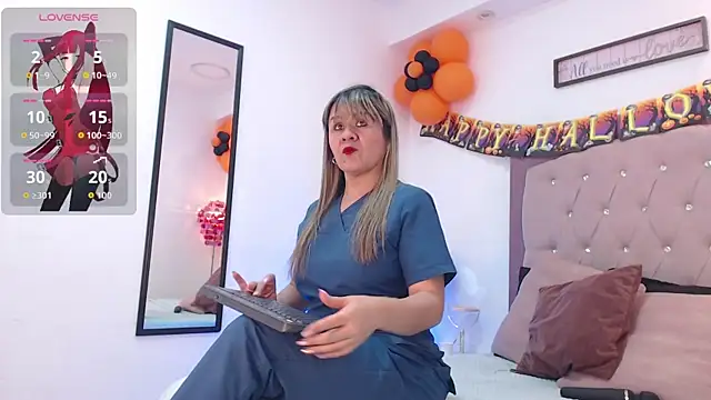 Sophy Sheikh online show from October 2025 08:19:02 PM