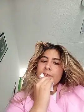 SUSY  06 online show from May 2026 01:28:01 PM