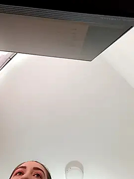 SUSY  06 online show from November 2025 12:04:02 PM