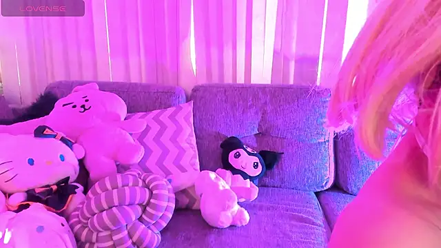 Melody-chers online show from December 2025 12:28:02 PM