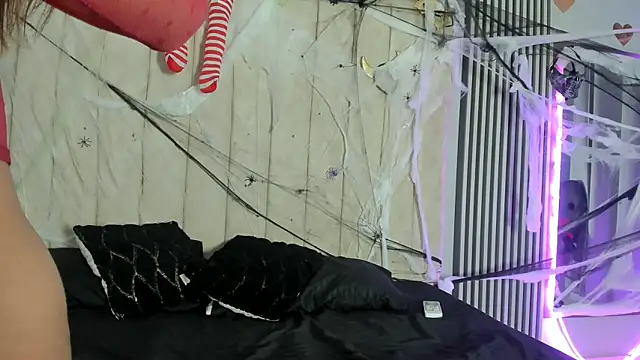 rachell owen online show from October 2025 04:55:02 AM