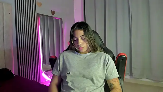 rachell owen online show from December 2025 04:35:02 AM