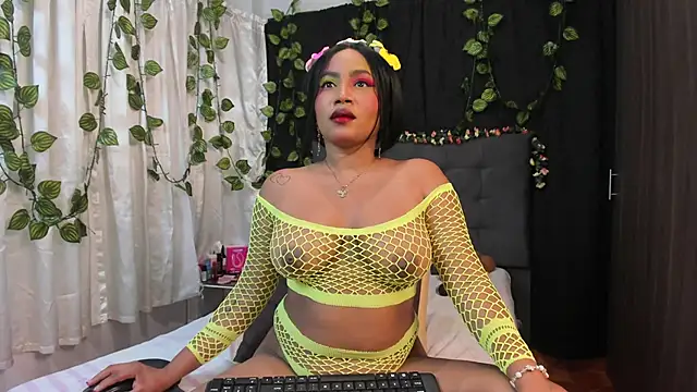 Delilah 85 online show from May 2026 09:43:01 PM