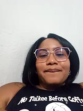 Delilah 85 online show from October 2025 11:17:01 PM