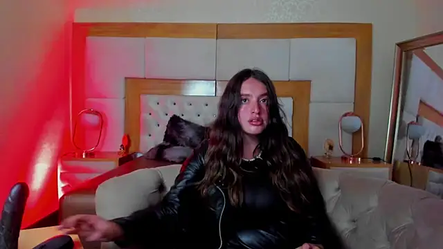 Snapshot of BrithaniKy chatting on November 2025 07:17:02 PM BrithaniKy online show from November 2025 07:17:02 PM