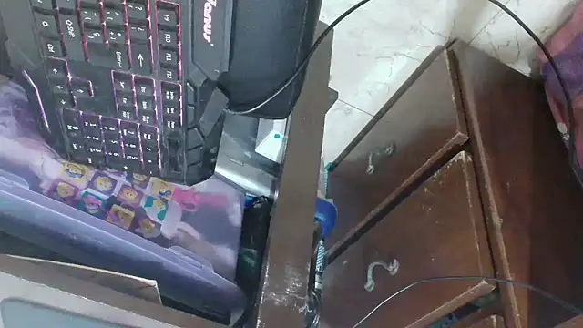 luisahot 9727 online show from March 2026 09:20:01 PM