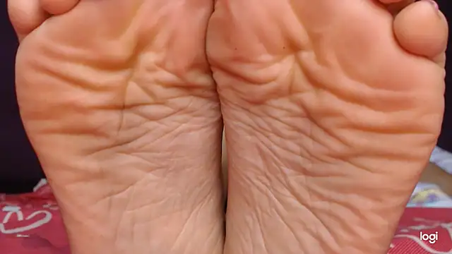 ash feet online show from October 2025 03:15:02 AM