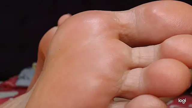 ash feet online show from November 2025 02:37:01 AM