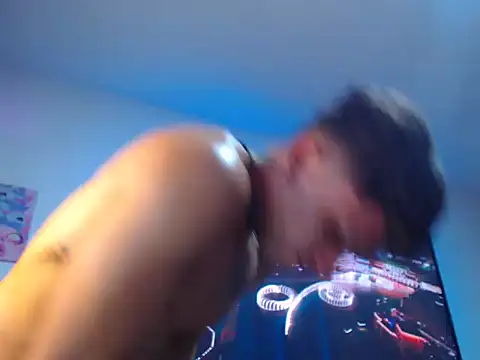 Kieran kian online show from October 2025 04:56:02 AM