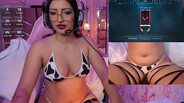 AriaNova  online show from November 2025 01:05:01 PM