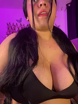 Dominic Schmit01 online show from December 2025 09:09:02 PM