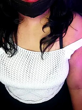 darling devil online show from November 2025 04:00:01 PM