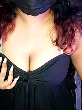 darling devil online show from November 2025 05:24:01 PM