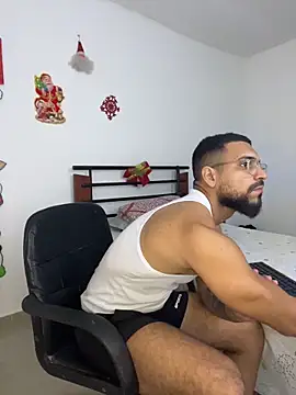 vincentjaxon online show from December 2025 05:56:02 PM