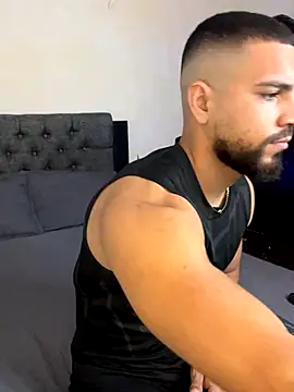 vincentjaxon online show from September 2025 11:38:02 AM