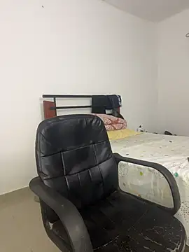 vincentjaxon online show from November 2025 11:42:02 AM