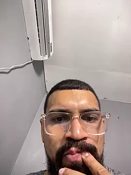 vincentjaxon online show from March 2026 05:15:01 PM