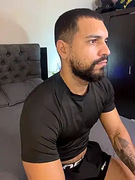 vincentjaxon online show from September 2025 11:27:01 AM