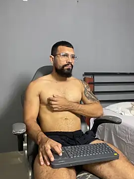 vincentjaxon online show from March 2026 02:43:01 PM