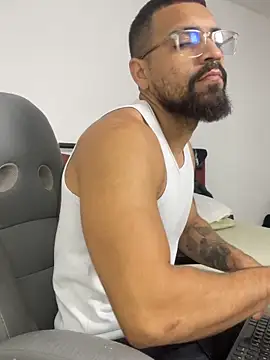 vincentjaxon online show from February 2026 12:29:02 PM