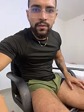 vincentjaxon online show from October 2025 01:57:01 AM