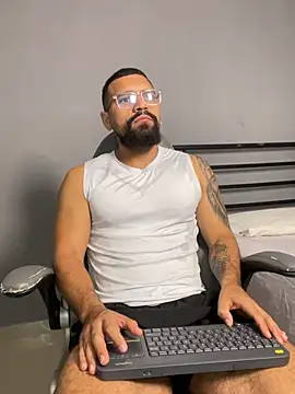 vincentjaxon online show from March 2026 12:15:01 PM