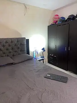 vincentjaxon online show from September 2025 11:32:01 AM