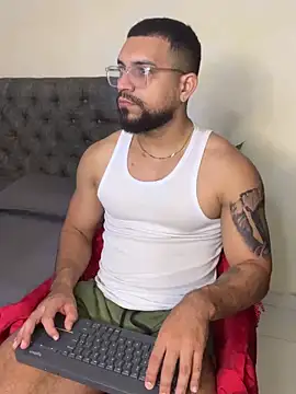 vincentjaxon online show from October 2025 11:45:01 AM