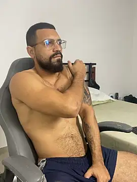 vincentjaxon online show from February 2026 11:20:02 AM