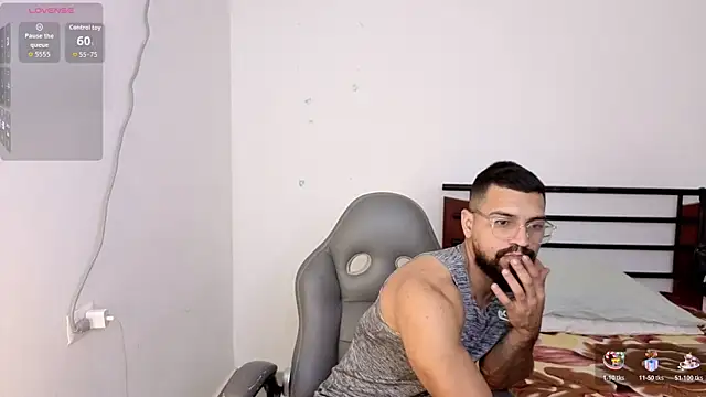 vincentjaxon online show from January 2026 11:28:01 AM