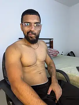 vincentjaxon online show from November 2025 06:08:01 PM