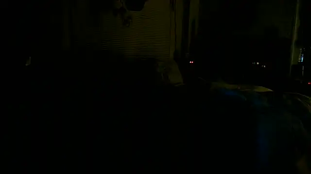 Snapshot of Luv2SuckBWC92 chatting on November 2025 07:40:02 AM Luv2SuckBWC92 online show from November 2025 07:40:02 AM