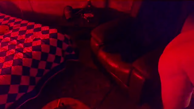 Snapshot of Luv2SuckBWC92 chatting on December 2025 02:28:02 AM Luv2SuckBWC92 online show from December 2025 02:28:02 AM