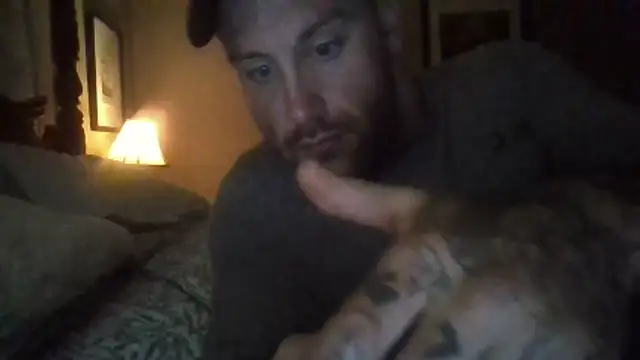 Luv2SuckBWC92 online show from May 2026 10:04:02 AM