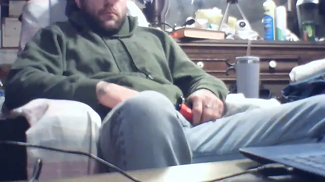 Luv2SuckBWC92 online show from January 2026 11:42:01 PM