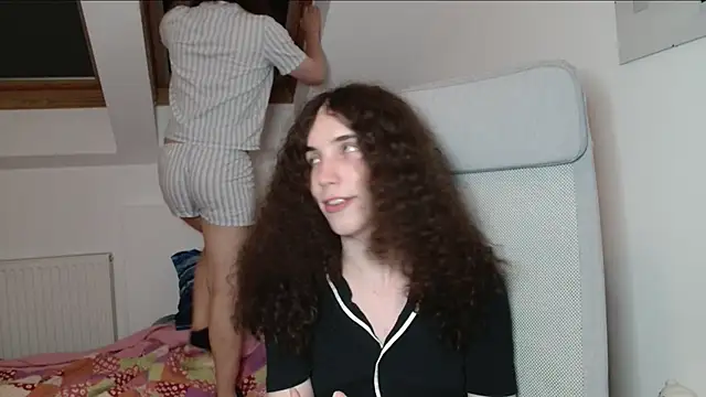 Snapshot of tsbubbles760 chatting on October 2025 09:50:01 PM tsbubbles760 online show from October 2025 09:50:01 PM