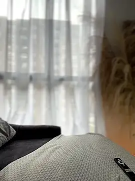 Sofi Leal online show from March 2026 12:33:02 PM