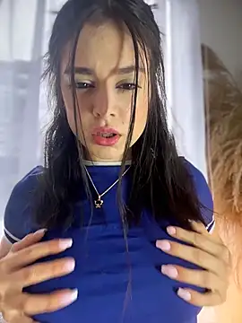 Sofi Leal online show from March 2026 12:50:02 PM