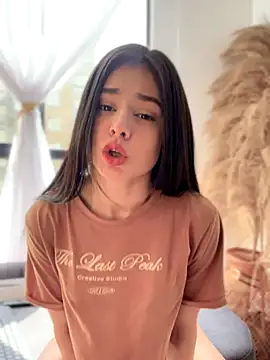 Sofi Leal online show from November 2025 02:40:01 PM