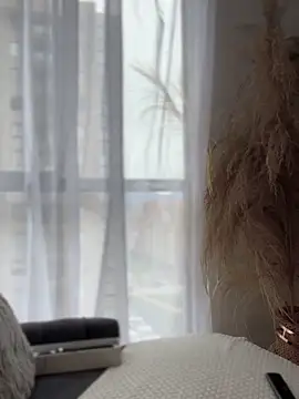 Sofi Leal online show from November 2025 12:38:01 PM