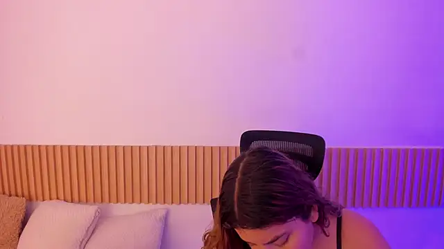 OliviaSweett online show from October 2025 07:26:02 PM