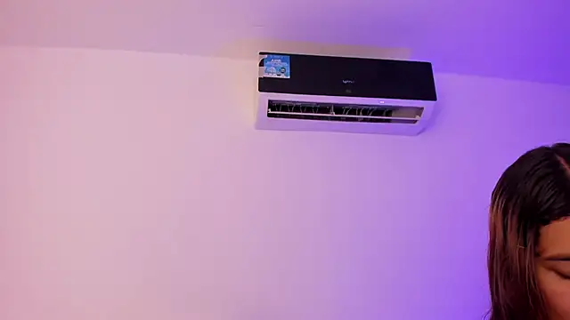 OliviaSweett online show from October 2025 06:29:01 PM