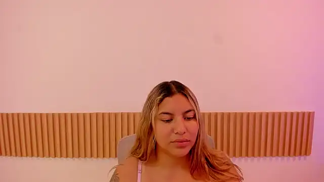 OliviaSweett online show from May 2026 07:28:02 PM