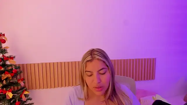 OliviaSweett online show from December 2025 04:54:02 PM