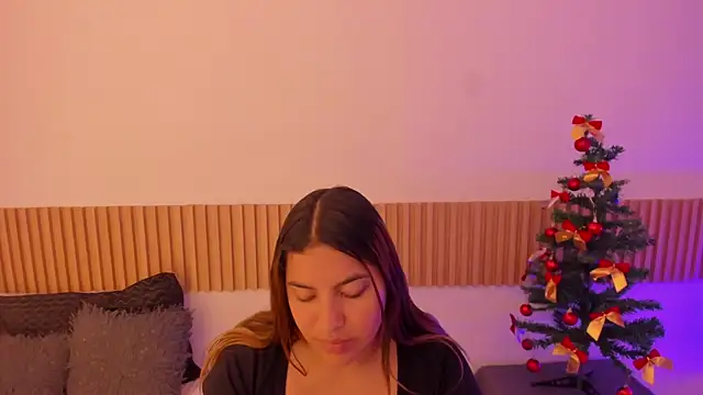 OliviaSweett online show from December 2025 05:58:01 PM