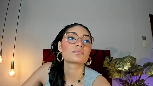 LunaAspen  online show from February 2026 05:46:02 PM