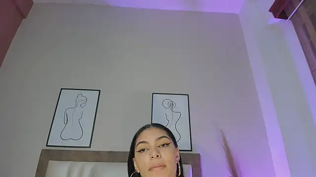 Snapshot of LunaAspen_ chatting on September 2025 05:56:01 PM LunaAspen online show from September 2025 05:56:01 PM