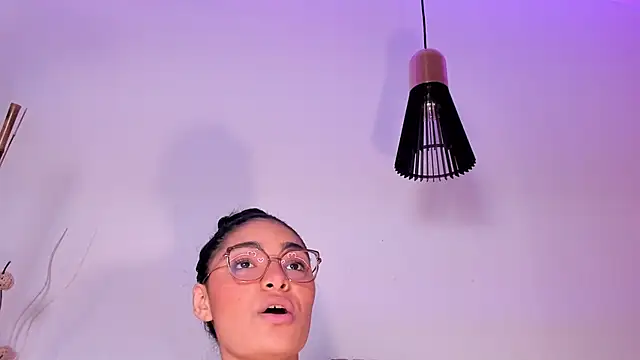 LunaAspen  online show from April 2026 06:11:01 PM