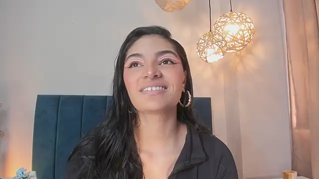 LunaAspen  online show from March 2026 05:53:01 PM